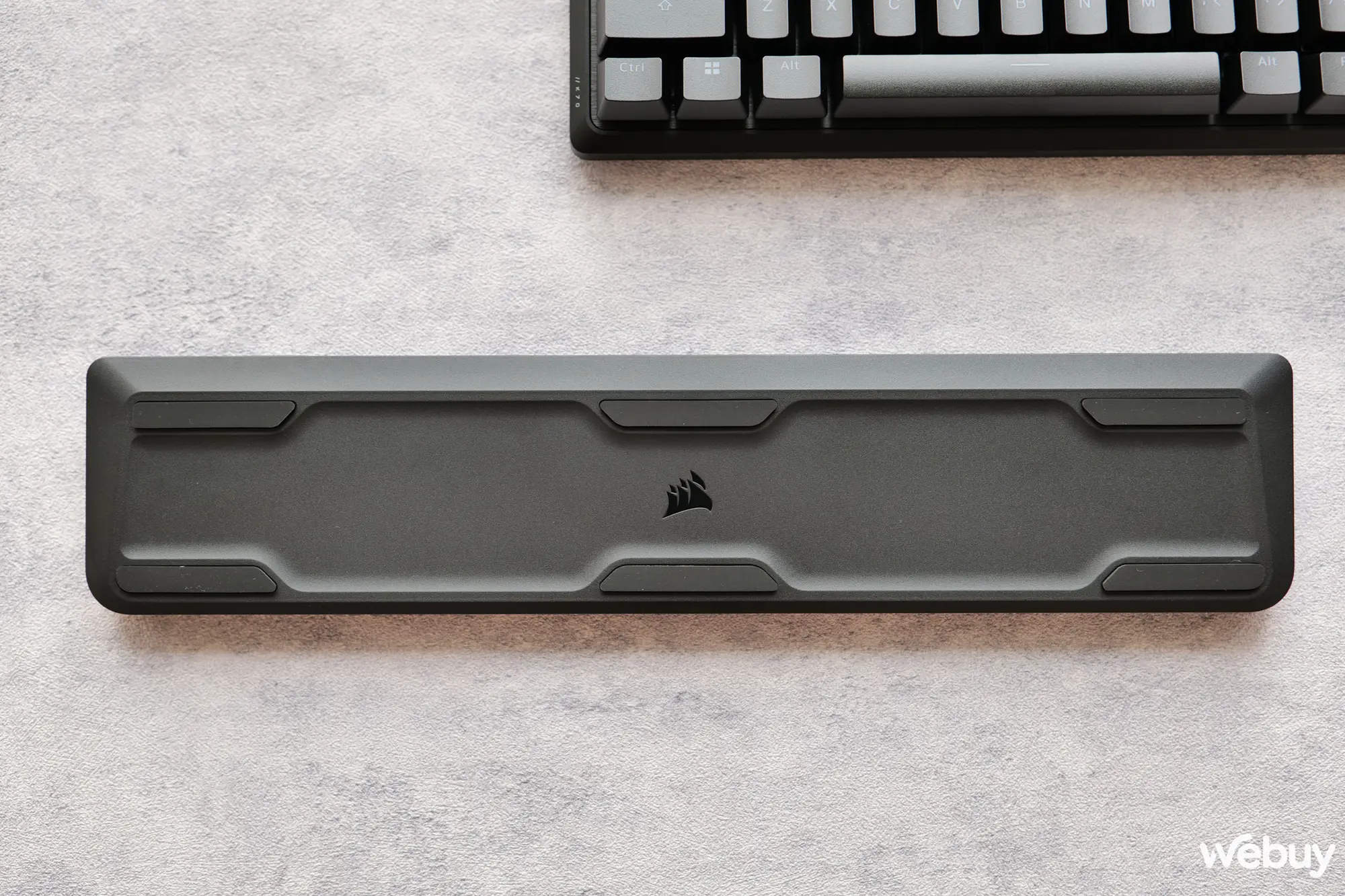Trải nghiệm Corsair K70 Pro TKL: Nâng cấp lớn nhờ switch nam châm Hall Effect- Ảnh 4. Trải nghiệm Corsair K70 Pro TKL: Nâng cấp lớn nhờ switch nam châm Hall Effect- Ảnh 4.