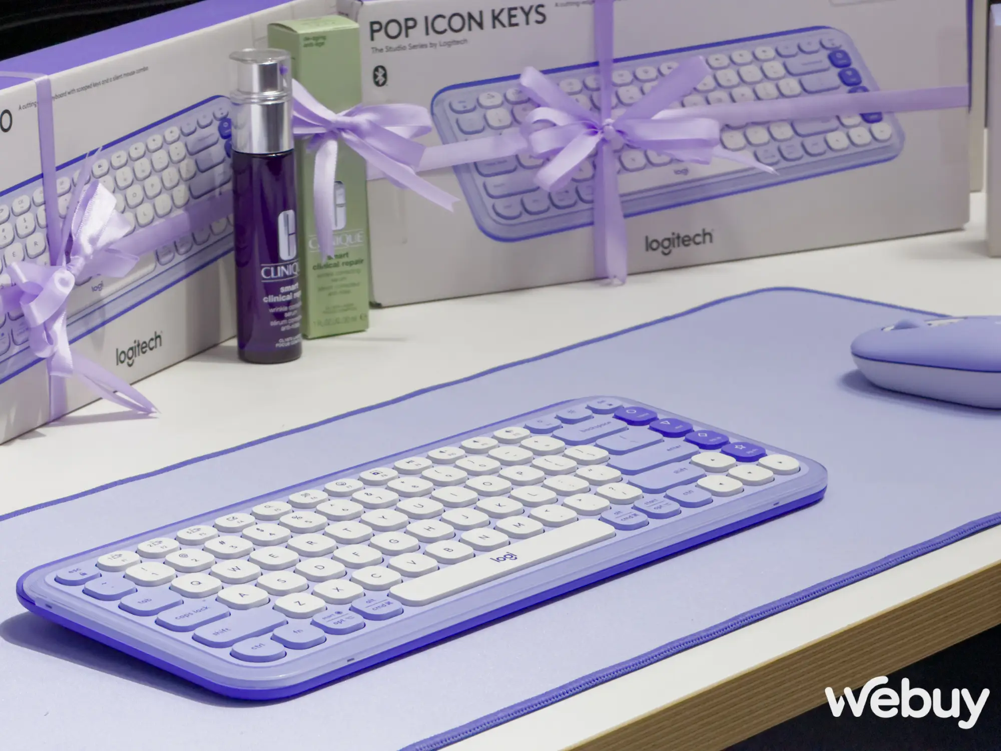 Cận cảnh mẫu bàn phím dành cho những ai thích phong cách trẻ trung cá tính và năng động- Ảnh 11. Cận cảnh mẫu bàn phím dành cho những ai thích phong cách trẻ trung cá tính và năng động- Ảnh 11.